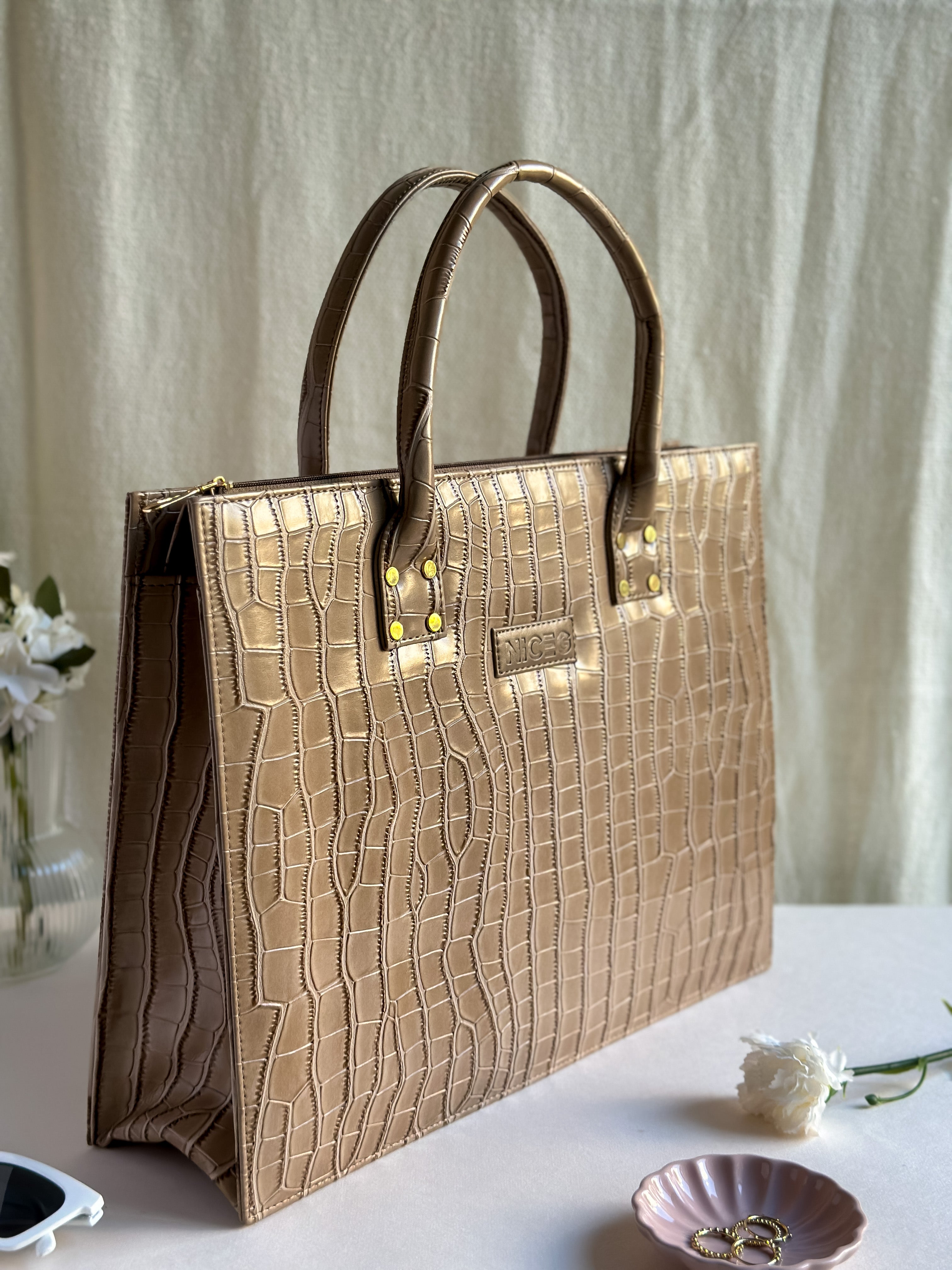 Croc Luxe Tote – Structured Work Bag – Beige